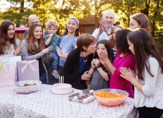 porodica, disfunkcionalna porodica, slavlja, proslave, okupljanje, svađanje, porodične nesuglasice, porodično neslaganje