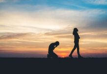 Veze: zašto donosimo pogrešne izbore? Stalno ulazite u veze i na kraju završavate razočarani? Pitate se kako baš Vi uvek nailazite na neke probleme? Da li je moguće da namerno pogrešno birate?